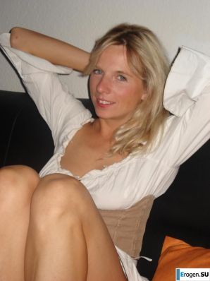 The coveted mature German woman poses for her boy. Part 2. Thumb 40