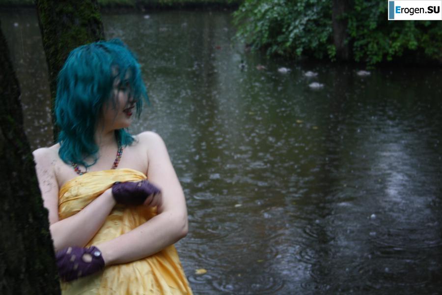 Eve in the park. Photo 11