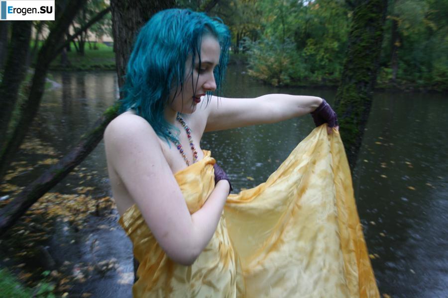 Eve in the park. Photo 16