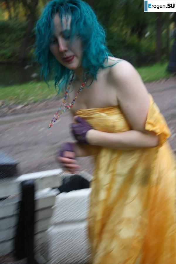 Eve in the park. Photo 34