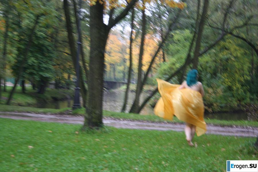 Eve in the park. Photo 39
