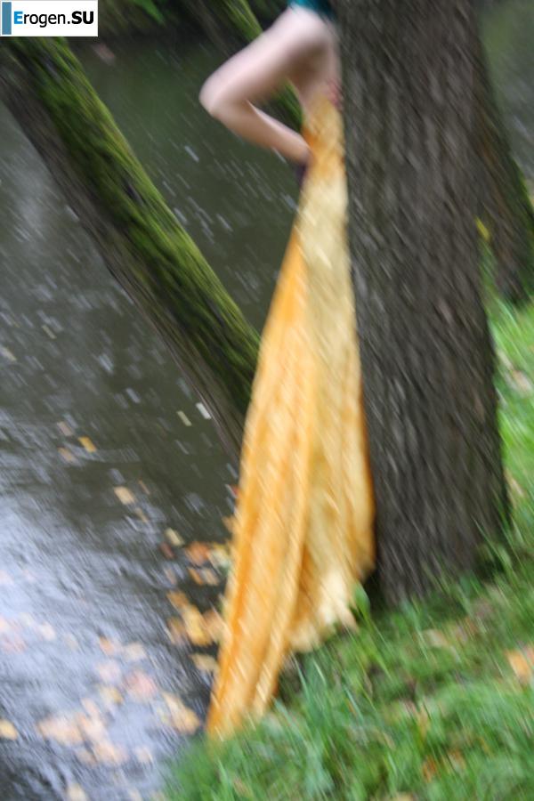 Eve in the park. Photo 5