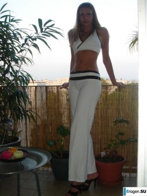 Красавица из Италии и все её личные фото. Часть 4. Эскиз 27