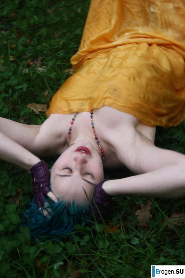 Ева в парке. Часть 3. Фото 17