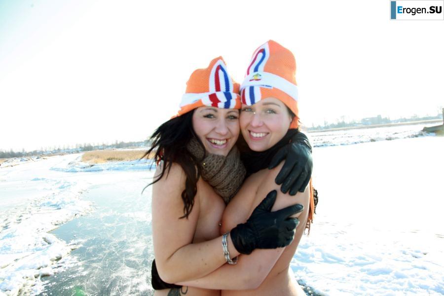 Dutch nudists in winter. Photo 38