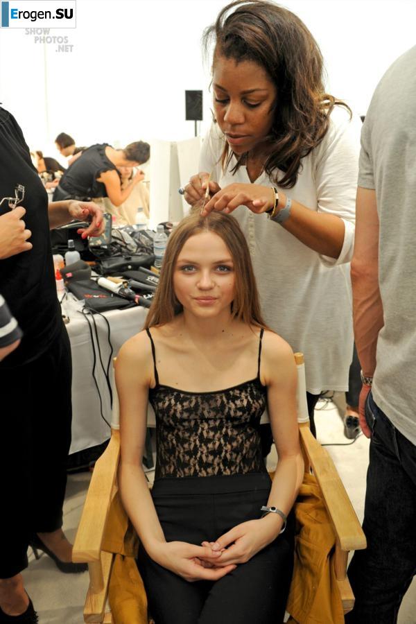 Гримерные, уборные, раздевалки моделей. Часть 2. Фото 17