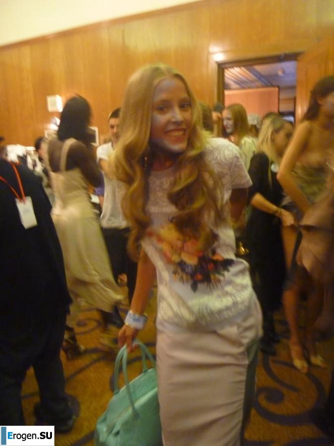 Гримерные, уборные, раздевалки моделей. Часть 2. Фото 22