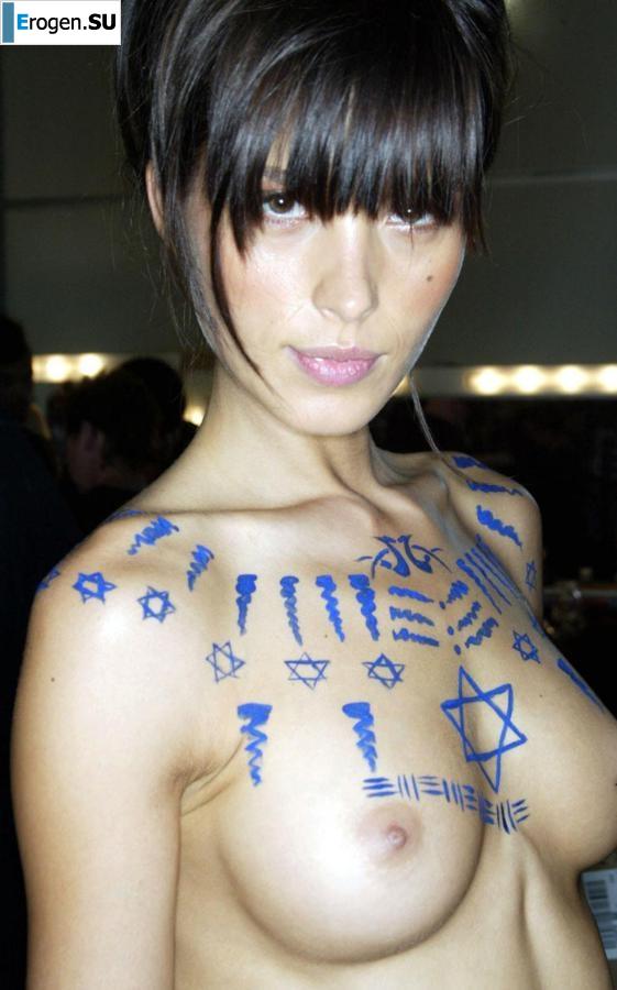 Гримерные, уборные, раздевалки моделей. Часть 2. Фото 37