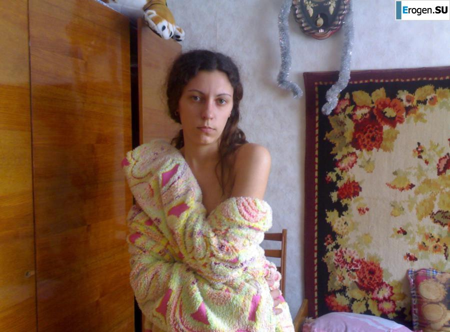 in support of Yanukovych, and on the beach. Photo 8