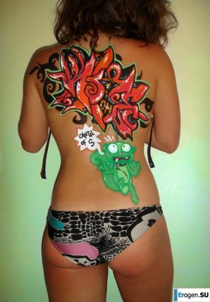 Graffiti on Girls. Thumb 5