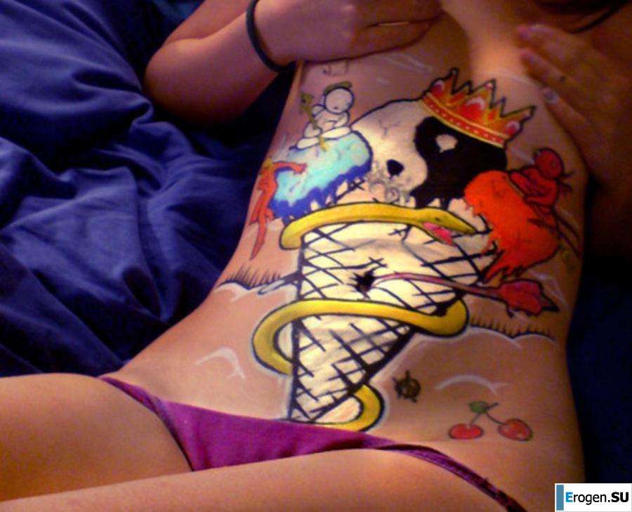 Graffiti on Girls. Part 2. Photo 13