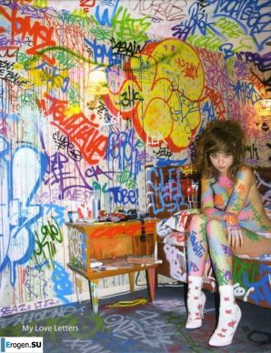 Graffiti on Girls. Part 2. Thumb 39