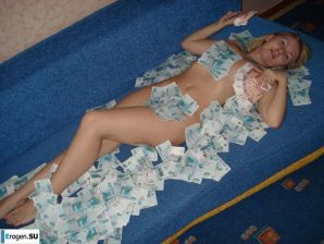 Бедняжка Юля. Эскиз 12