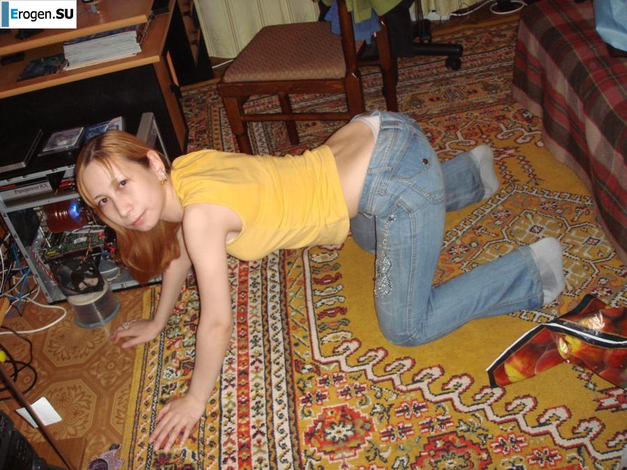 Бухие русские неформалки на крыше. Фото 3