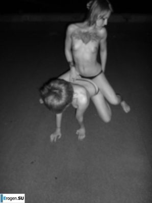 Бухие русские неформалки на крыше. Часть 3. Эскиз 21