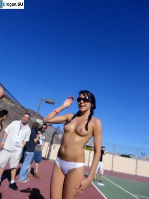 группы девушек промоутеров. Эскиз 29