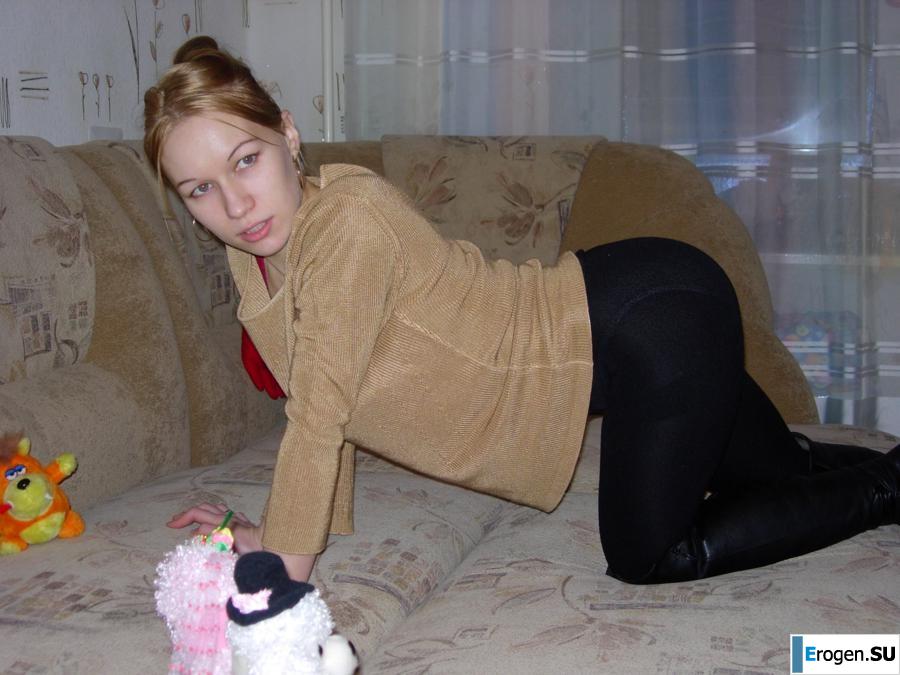 Officer's Wife. Photo 19