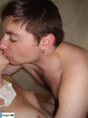 Home photos of a Ukrainian girl. Thumb 20