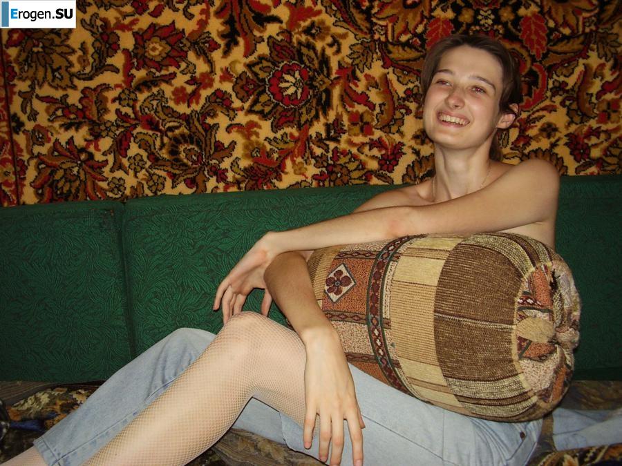 Home photos of a Ukrainian girl. Part 2. Photo 15