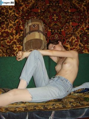 Домашние фото украинской девушки. Часть 2. Эскиз 16