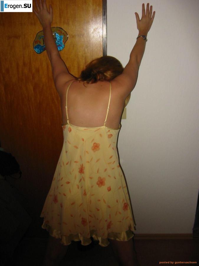 Home photo session of the red bbw. Photo 36