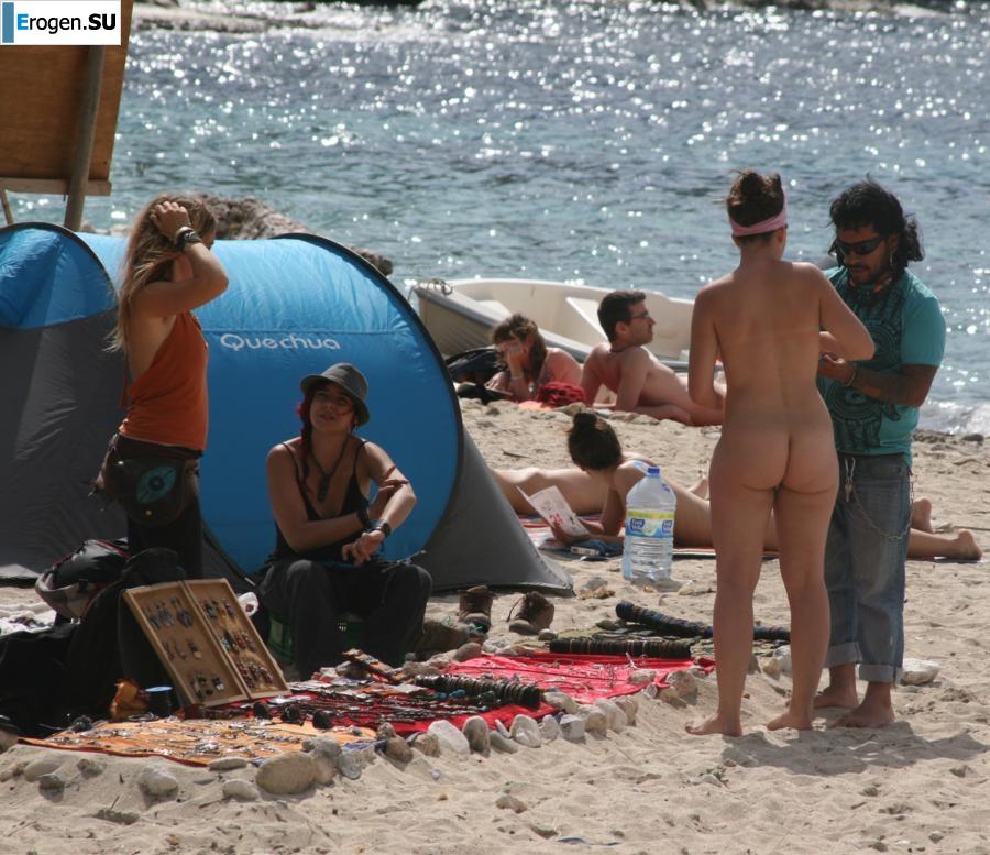 And again, hippies. Now on the beach. Part 2. Photo 8