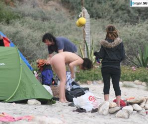 И снова хиппи. Теперь на пляжу. Часть 3. Эскиз 24