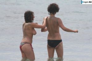 И снова хиппи. Теперь на пляжу. Часть 3. Эскиз 9