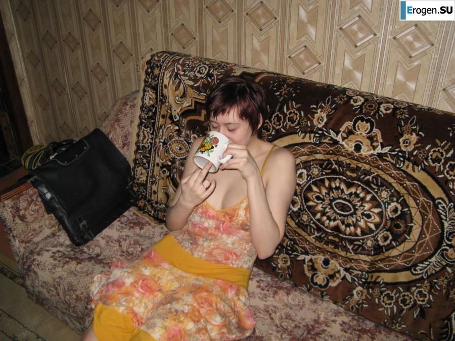 Girl and Carpet. Part 3. Photo 3