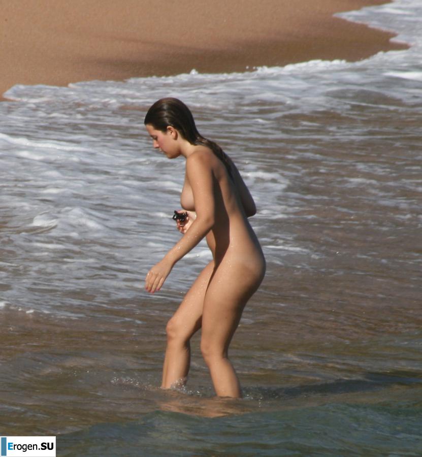 And again, hippies. Now on the beach. Part 4. Photo 25