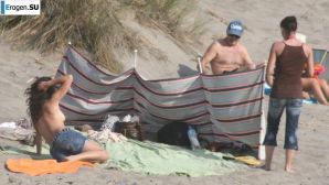 And again hippies. Now on the beach. Part 5. Thumb 26