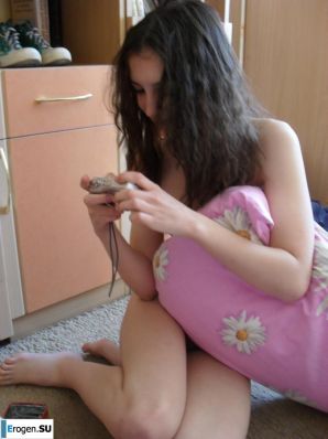 Любительница нутеллы. Эскиз 33