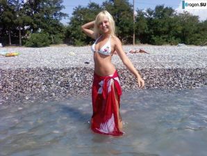 Beautiful Graduate. Thumb 11