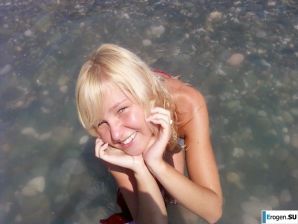 Beautiful Graduate. Thumb 12