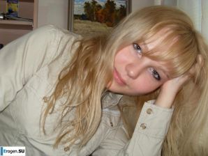 Beautiful Graduate. Thumb 16