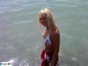 Beautiful Graduate. Thumb 7