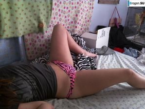 He grimaces and takes a picture of himself. Thumb 44