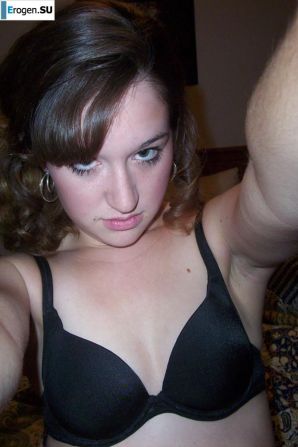 Curly-haired brunette. Thumb 15