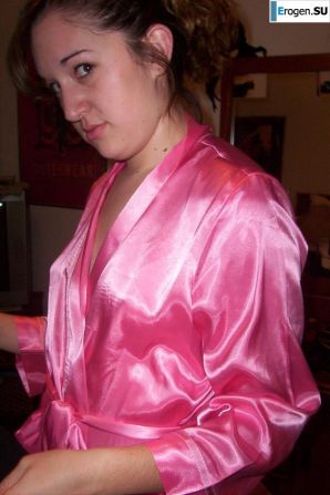 Curly-haired brunette. Thumb 26