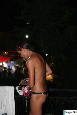 A company of Russians ignites in Turkey. Thumb 13