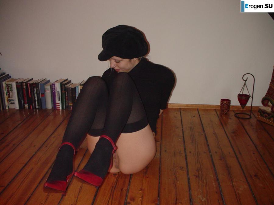 Миниатюрная любительница сексуальных игр. Часть 3. Фото 27