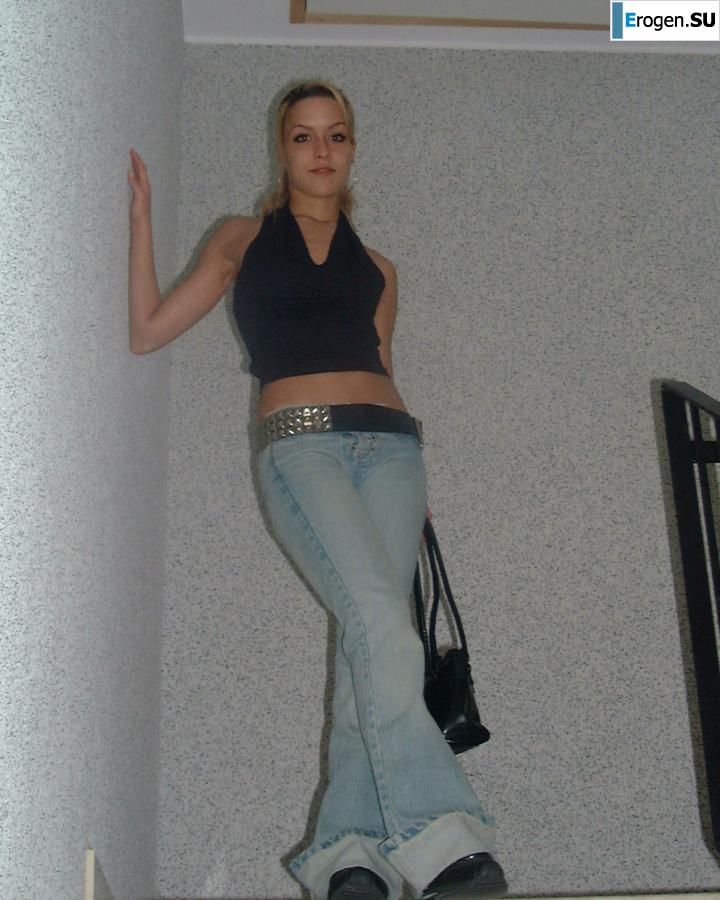 Миниатюрная любительница сексуальных игр. Часть 3. Фото 32