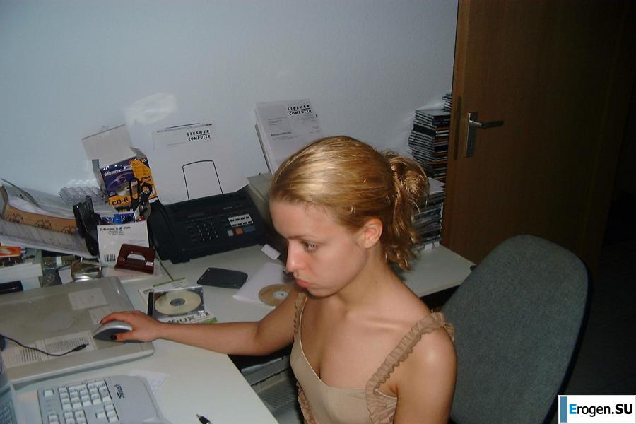 Миниатюрная любительница сексуальных игр. Часть 3. Фото 35