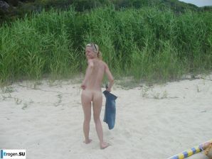 Миниатюрная любительница сексуальных игр. Часть 3. Эскиз 11