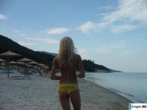 Миниатюрная любительница сексуальных игр. Часть 3. Эскиз 13