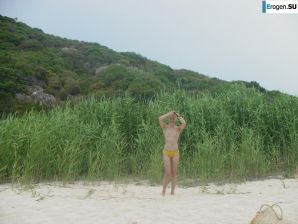 Миниатюрная любительница сексуальных игр. Часть 3. Эскиз 9