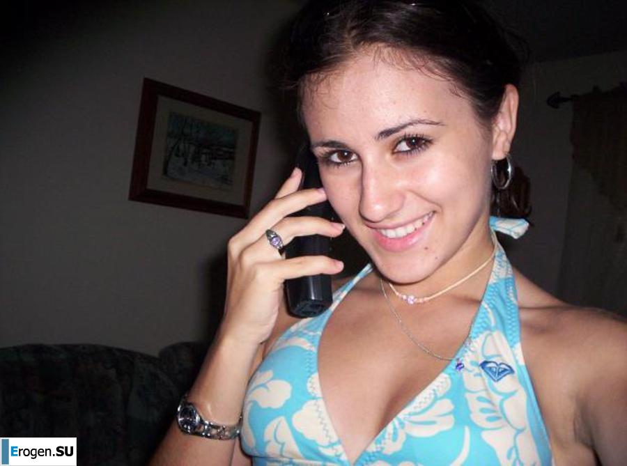 Красивая болгарка позирует дома и на пляже. Часть 2. Фото 11