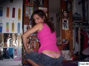 Красивая болгарка позирует дома и на пляже. Часть 2. Эскиз 20