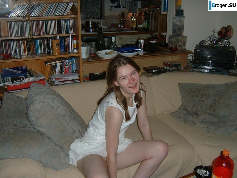 Easy erotica of a foreign student. Photo 34