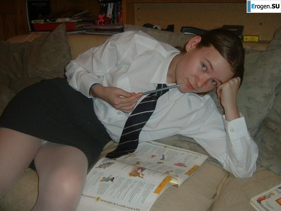 Light erotic of a foreign student. Part 2. Photo 4